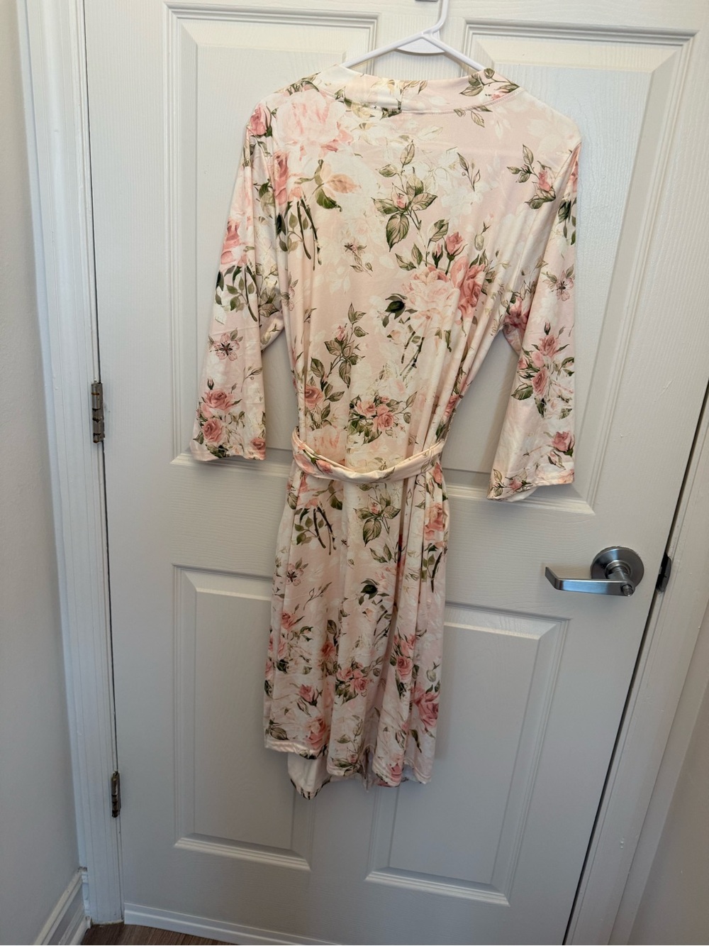 Floral Wrap Robe - Light Pink - Picture 2 of 5